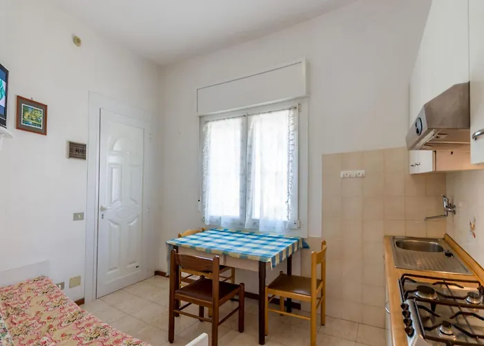 Cozy A Few Steps From The *